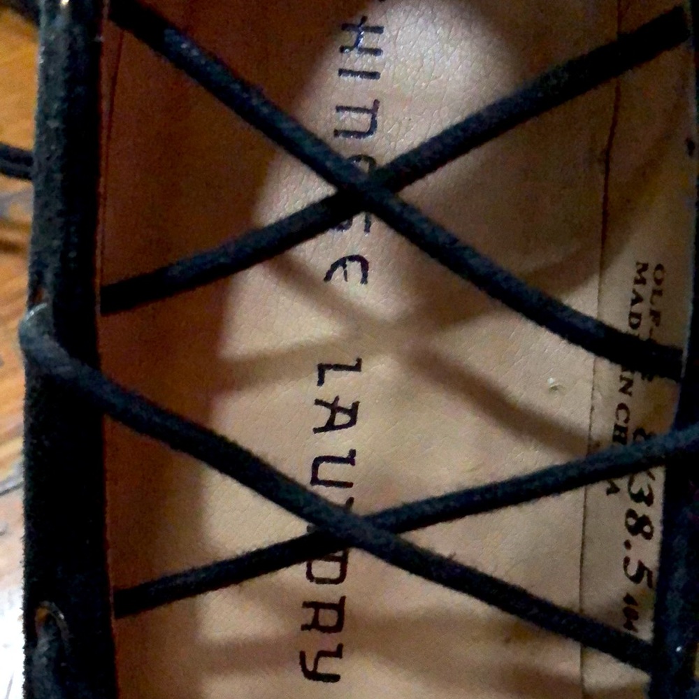 Velvet Lace-Up Pointed Heels, Size 8 (38.5) - Picture 7 of 7